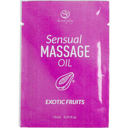 Secretplay Einzeldosis-Massageöl mit exotischen Früchten, Verpackung im Größenvergleich