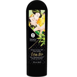 Shunga Edo Garden Kit, Detailansicht des Intimkussöls in Studioqualität fotografiert
