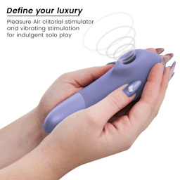Womanizer Enhance Klitorisstimulator mit Pleasure Air, Pleasure-Air-Öffnung aus Silikon in der Nahaufnahme