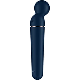Satisfyer Planet Wand-er in der Hand gehalten, XXL-Format im Größenvergleich