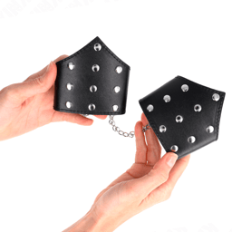 Verpackung der Kink Handgelenkfesseln in Schwarz, Handgelenkfesseln der Kink BDSM-Serie im Karton