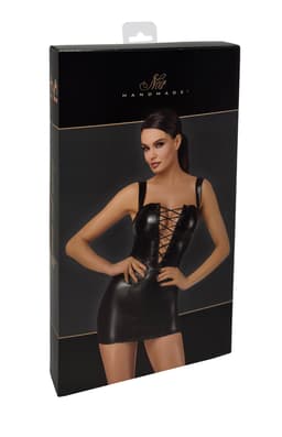 Noir Handmade F363 Wetlook Minikleid in Schwarz, seitliche Ansicht am Körper getragen