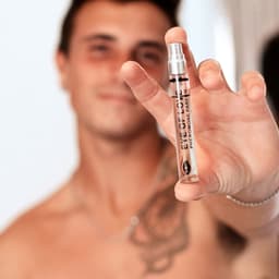 Eye of Love Confidence Pheromon-Parfum für Männer, 10 ml, Faltschachtel der EOL-Herrenlinie