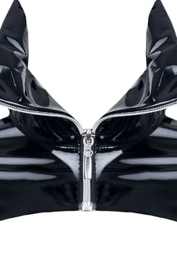 Demoniq DE443, Detailansicht des Wetlook-Materials, Studioaufnahme in neutralem Hintergrund