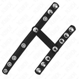 Kink Penisring mit Hodenteiler flach ausgelegt, alle Riemen vollständig sichtbar