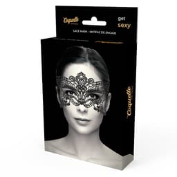 Coquette Chic Desire breite Augenmaske aus schwarzer Spitze, am Kopf getragen in der Seitenansicht