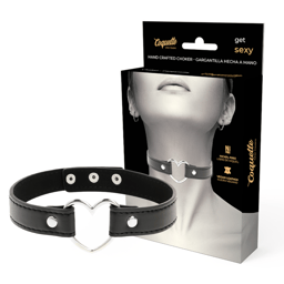 Coquette Chic Desire Fetisch-Halsband mit Herz-Anhänger, Gesamtansicht