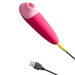 ROMP Shine X Stabvibrator in Rosa, in der Hand gehalten im Größenvergleich